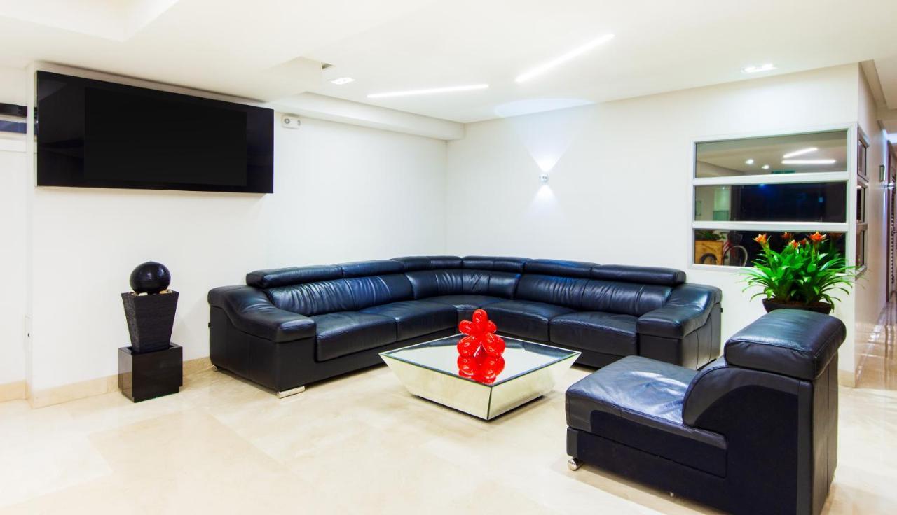 Obo Hotel Медельин Экстерьер фото